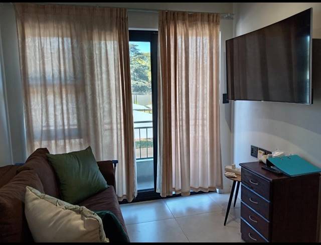 2 BEDROOM APARTMENT FOR SALE IN WAVERLEY